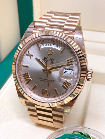 Rolex Day-Date Rose Gold sundust dial