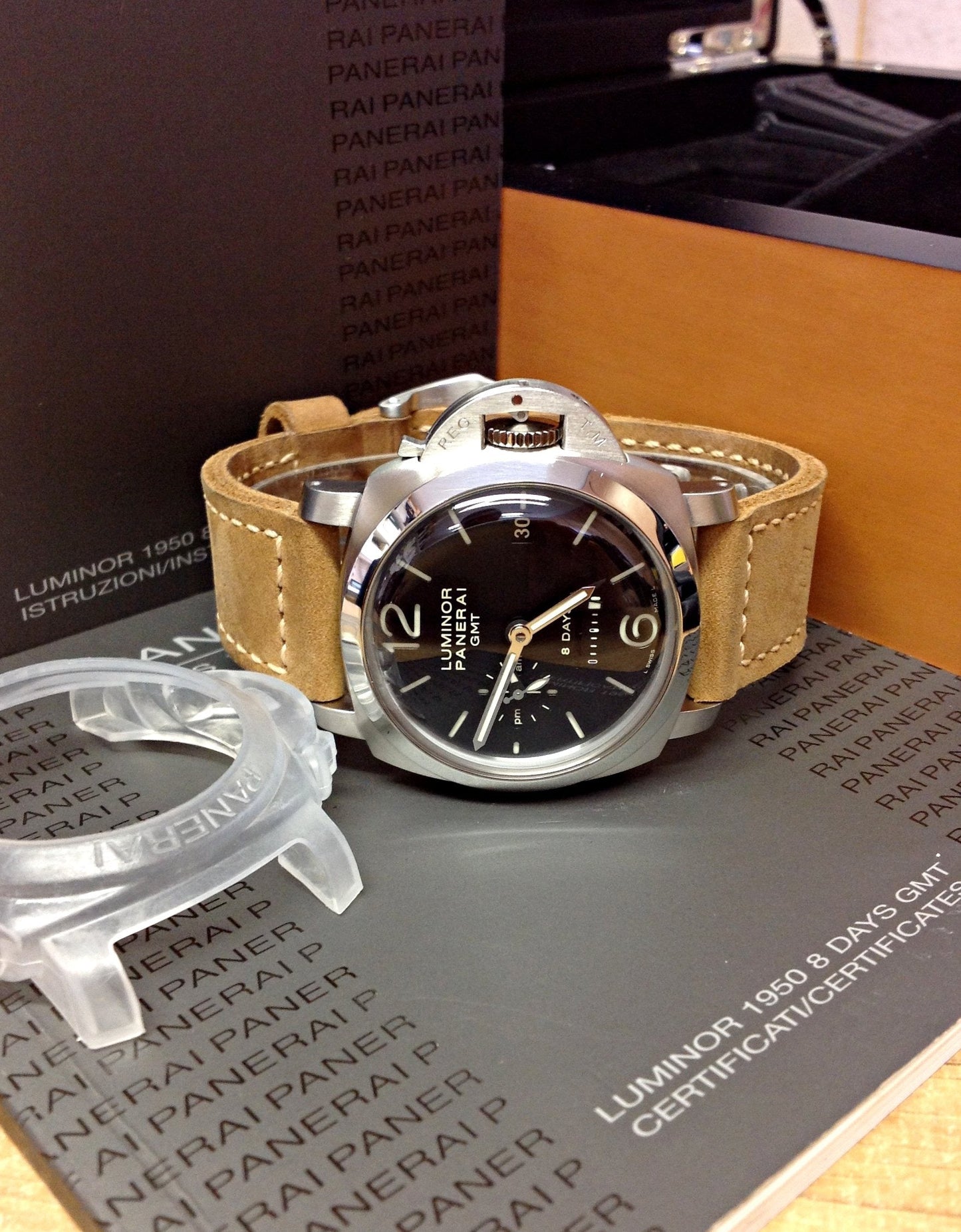 Panerai replica Luminor 1950 PAM00233 8 Days GMT 44mm