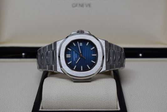 Patek Philippe nautilus blue dial acciaio