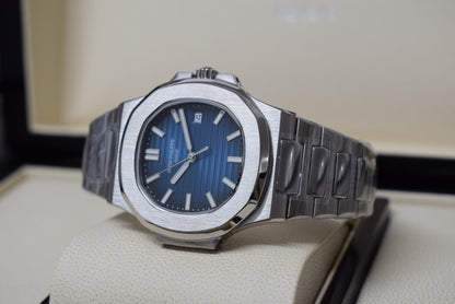 Patek Philippe nautilus blue dial acciaio