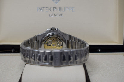 Patek Philippe nautilus blue dial acciaio